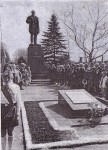 Митинг у памятника