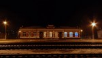 станция Олехновичи: Пассажирское здание ночью
